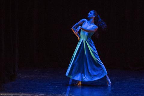 Jóvenes bailarines de Acosta Danza en FAC